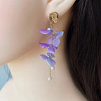 Lunalice purple preserved hydrangea bridal earrings - close-up detail of real dried flower and pearl chain tassel