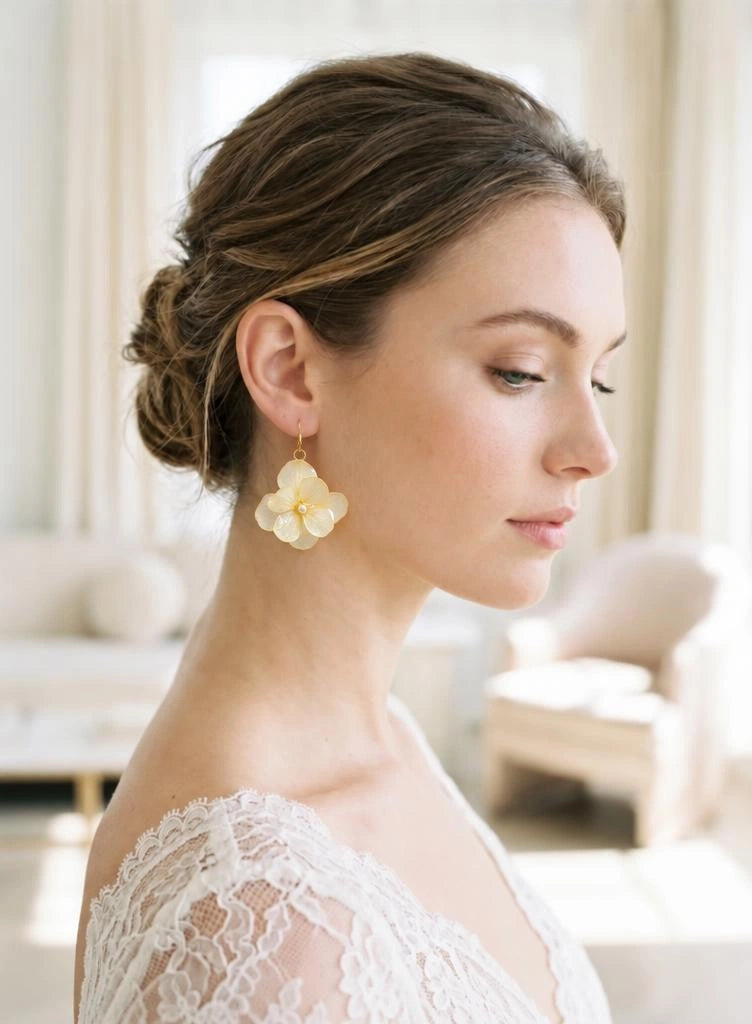 Lunalice preserved cream hydrangea earrings with freshwater pearl center - botanical bridal jewelry